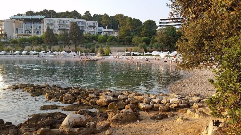 In With Balcony, Air Conditioning, W-lan, Washing Machine 5116-2 * Rovinj